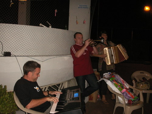 trio lopez